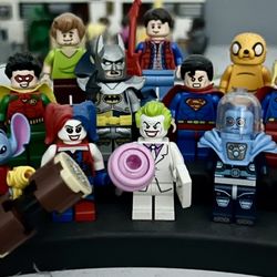 LEGO MINIFIG LOT