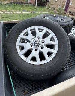 245/70/R17 Toyota Tacoma