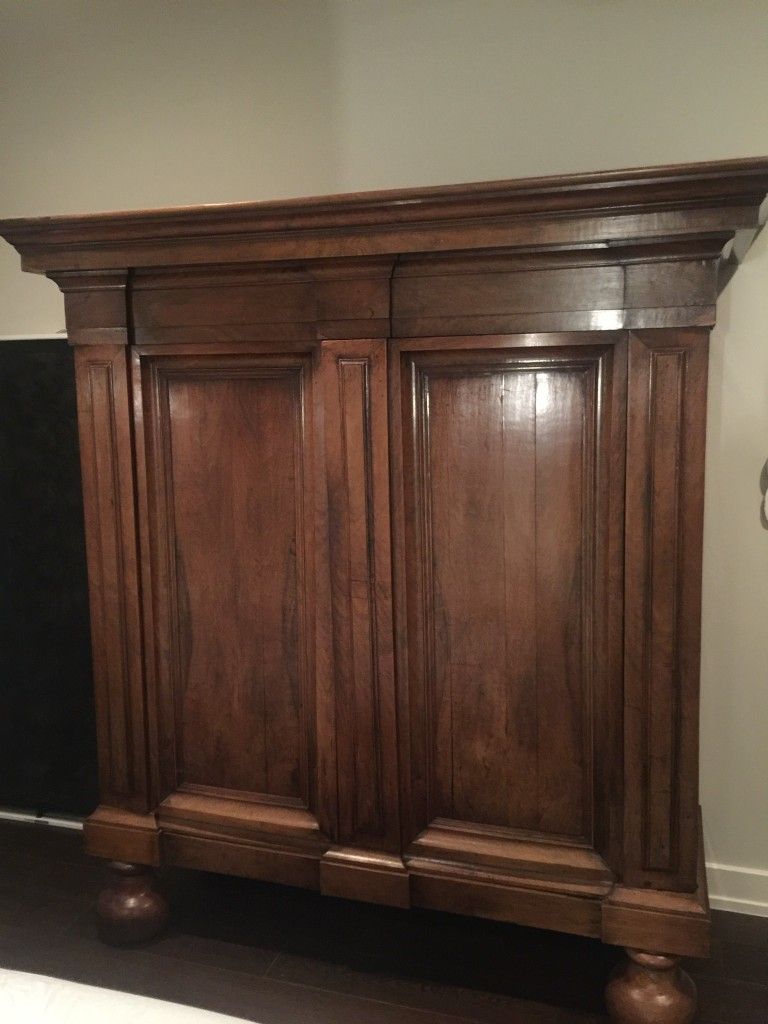 18 Century Dutch Armoire 84x67x22