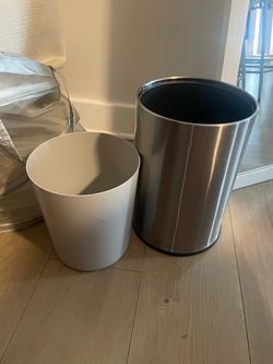 Bathroom trash cans