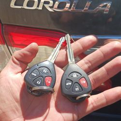 Car Keys / Fobs / Llaves De Carro 