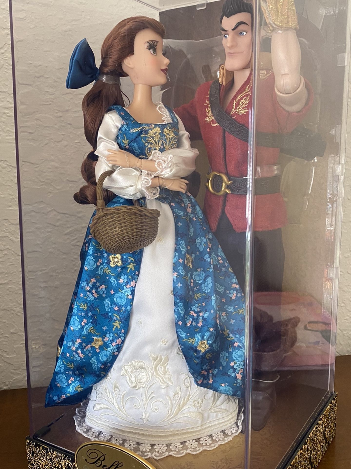 Disney Fairytale Designer Collection Belle And Gaston