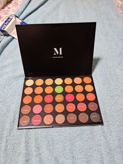 Women's makeup