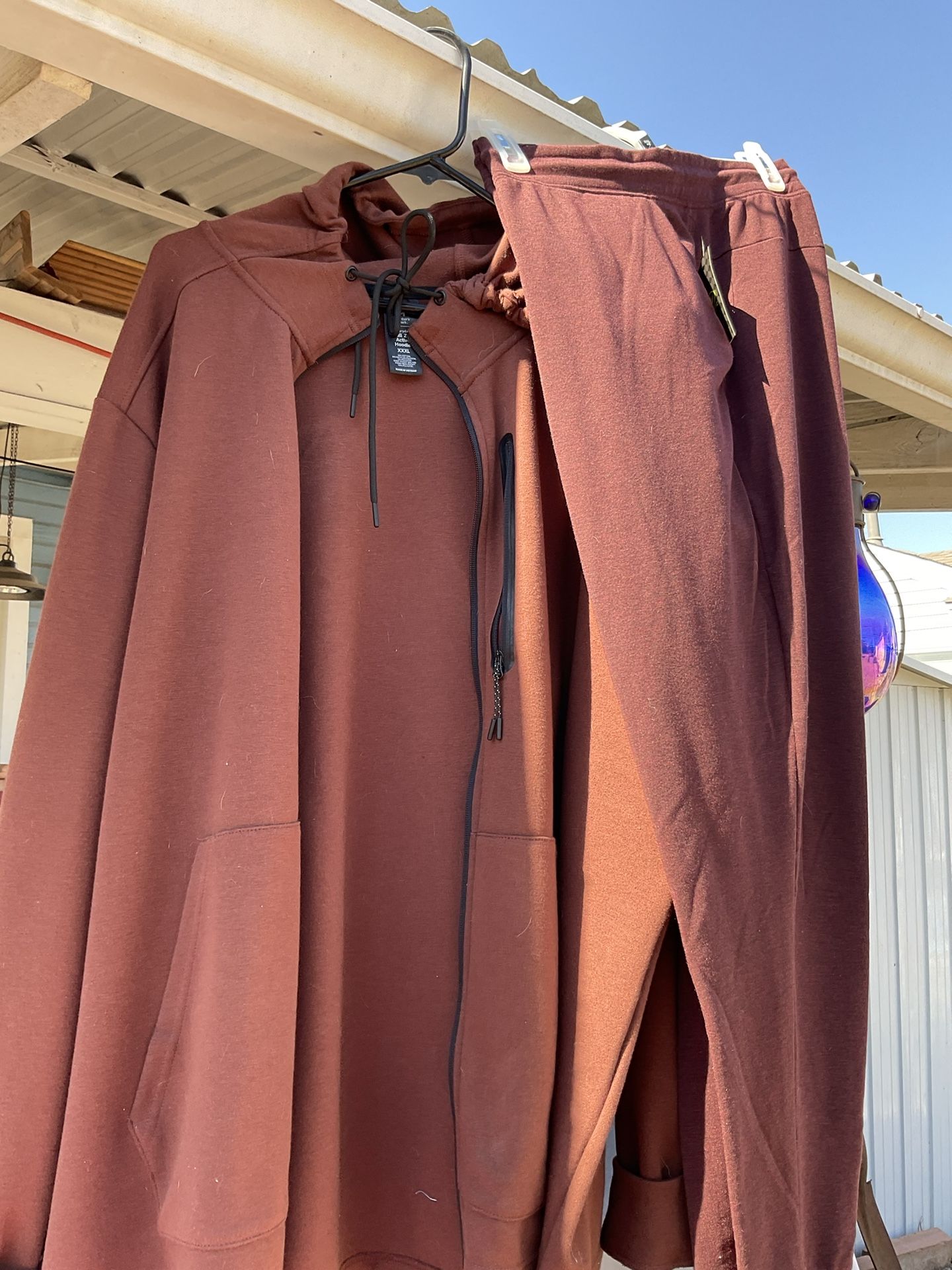 XXL CLOTHES