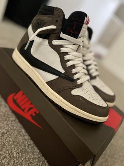 Jordan 1 Mocha Size 7.5