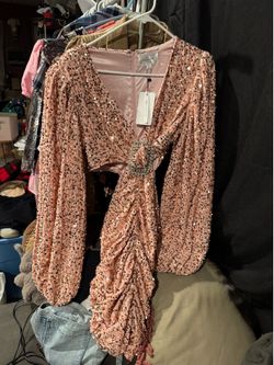 Line and dot dress