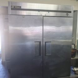 True Refrigerator