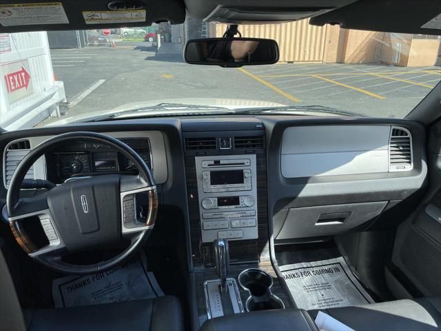 2008 Lincoln Navigator L