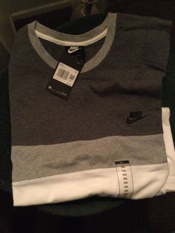 Nike T Shirt