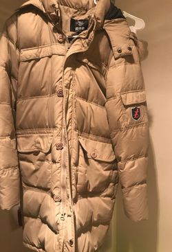 Elegant Men’s mid-length down coat