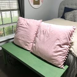 Pink Euro Pillows/ Pickup South Denton Or Lewisville 