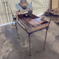 Tile/brick saw