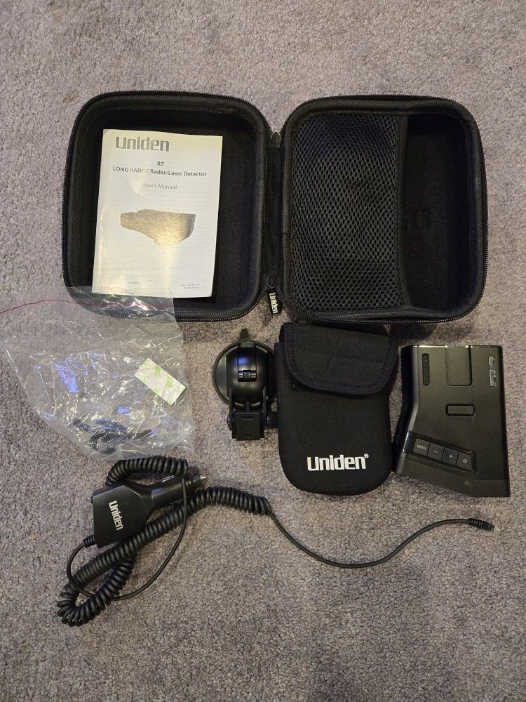 Uniden R7 Radar Detector