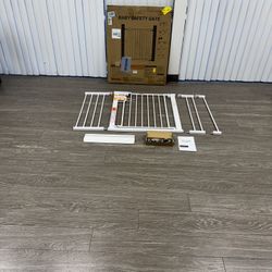 $30 #1483 (30” Tall X 29-50” Wide) Extra Wide Safety Gate For Toddler Baby Or Dog / Pressure Mounted