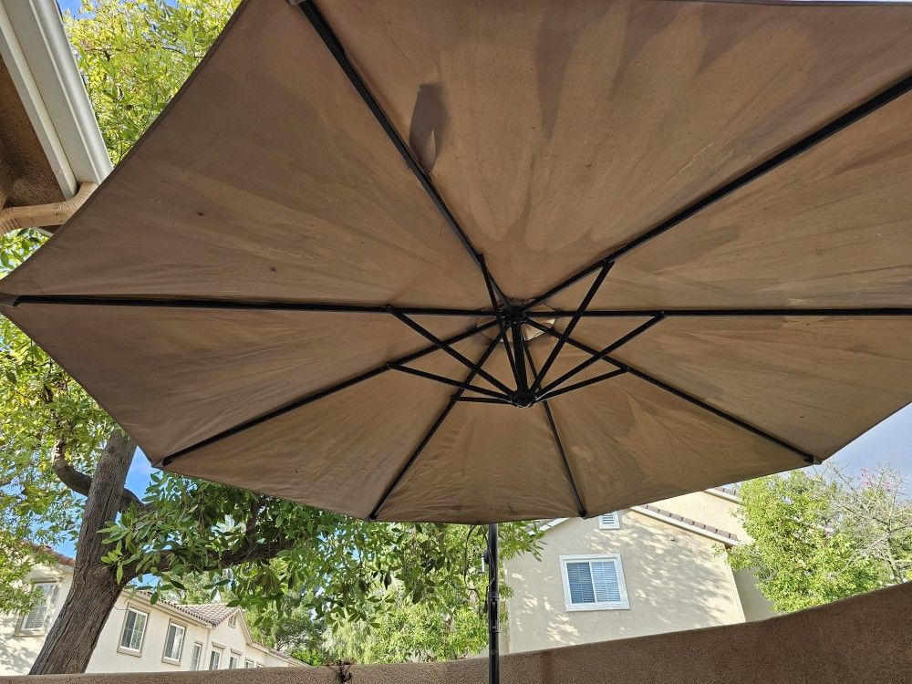 Patio Umbrella for Sale in Stevenson Ranch, CA OfferUp