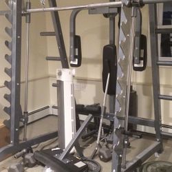 Gym equipment Smith Machine W/Extra Weights 