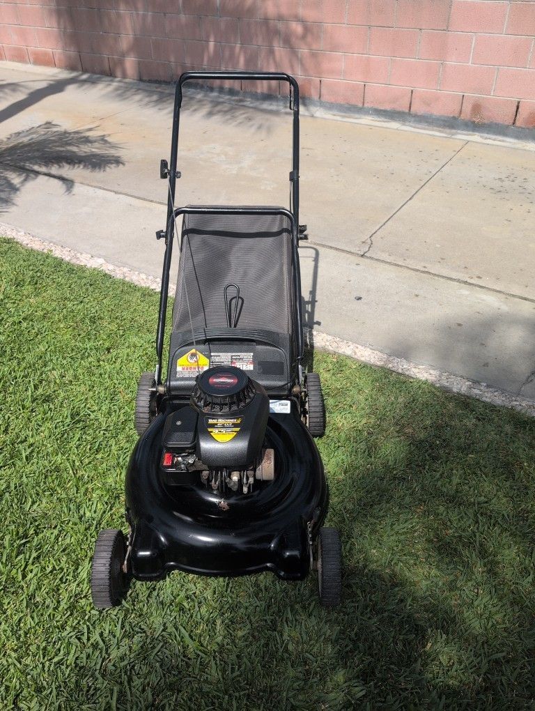 Lawn Mower 