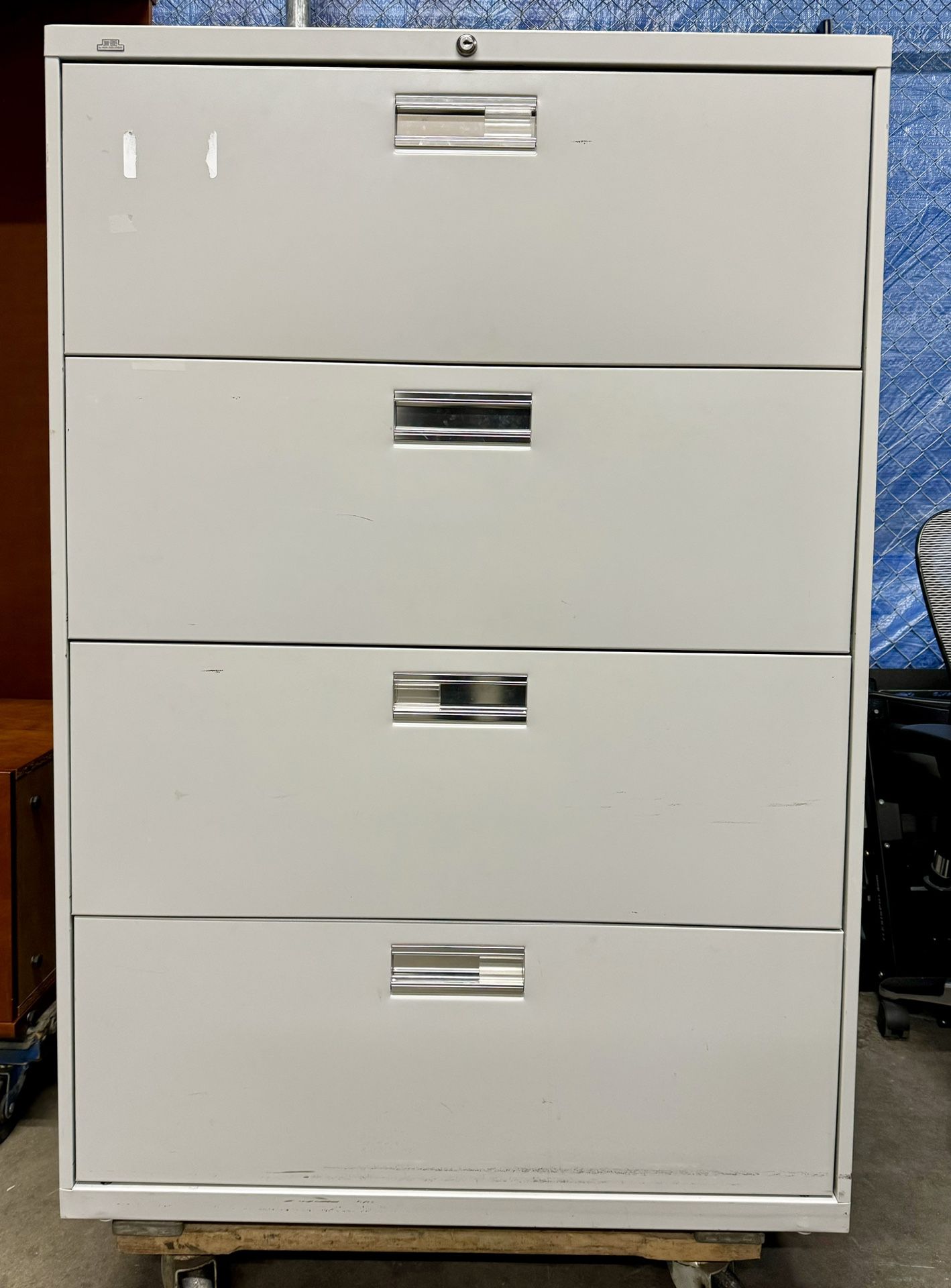 4 Drawer Lateral File Cabinet 