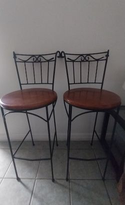 BAR STOOLS