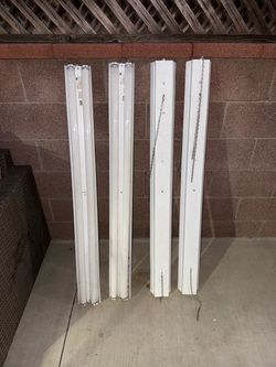 Fluorescent lights, garage lights Fluorescent lights, garage lights