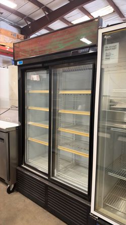 Commercial Refrigerator