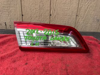 2012 2013 2014 2015 TOYOTA CAMRY LEFT SIDE INNER LIGHT OEM USED