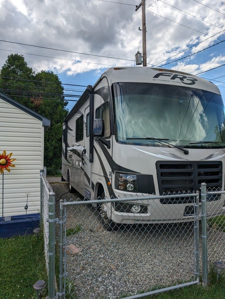 2015 Forest River FR3