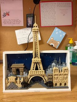 LEGO Architecture Paris Skyline Set