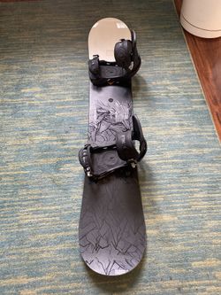 2021 Salomon Sight Snowboard With 2021 Nitro Staxx Bindings