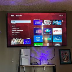 65 Inch Smart Tv Comes With Mount For Wall. 1 Year Old And Comes With Controller And HDMI Cord