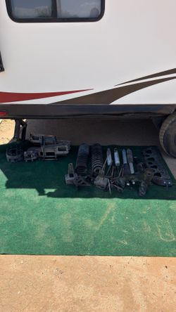 Ford f250 pro comp lift kit