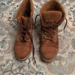 Universal Thread Danica Brown Micro Suede Sweater Cuff Ankle Combat Boot Sz 9