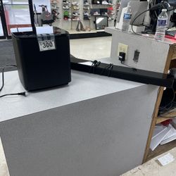 Bose Sound Bar With Speaker 421650 Model 