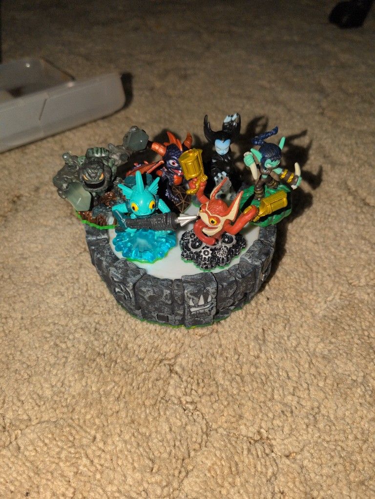 Skylander Figures And Base For Sale