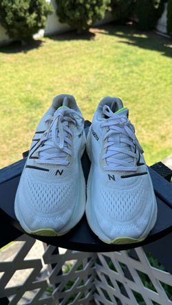 New Balance Fresh Foam More v4 Low Blue Green Aura Shoes   Size Woman 10” / 8.5”  Men