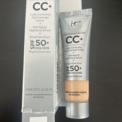 It Cosmetics CC+ Cream Travel Size, 12 ML, Light Medium Warm