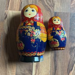 Russian Nesting Dolls 15.00