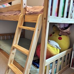 Solid Wood Bunkbed