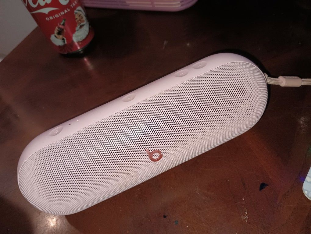 Pink Beats Pill