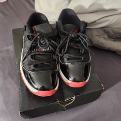 Jordan 11 low bred pre