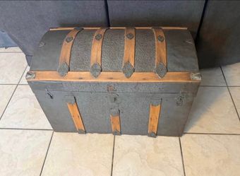 Antique chest