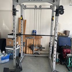 Mikolo Power Cage Home Gym – Like New, Multi-Function Squat Rack