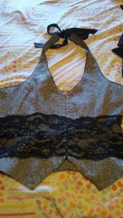 PAPAYA VEST VERY NICE.