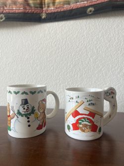 Set Of 2 Holidays Bear Mugs