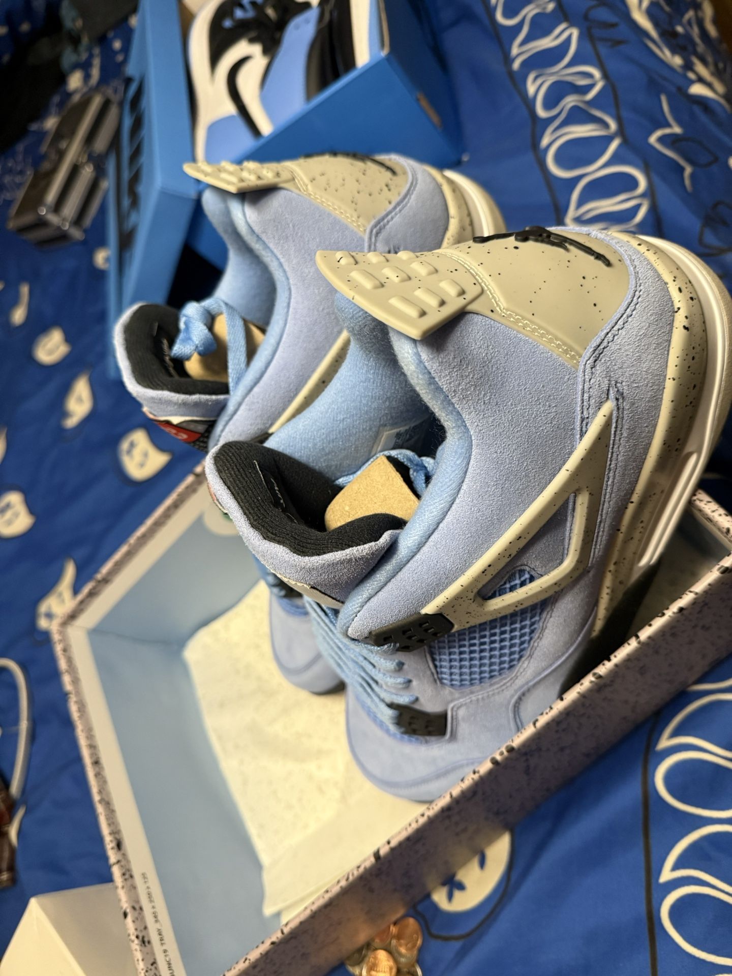 Jordan 4 Unc  Size 14
