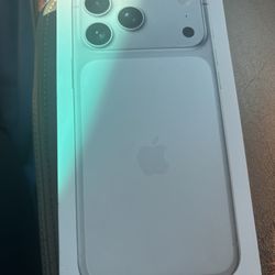 📱 iPhone 17 Pro Max – 256GB – Unlocked – Brand New (Sealed)