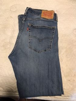 Men’s Levi’s red label 505. 35 x 32 jeans