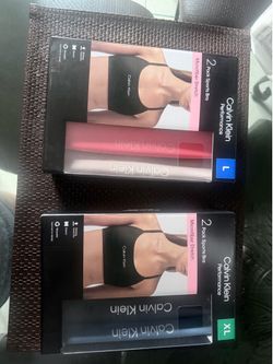 Sports bra unopened