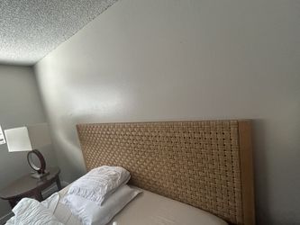 Wicker Head Board King 