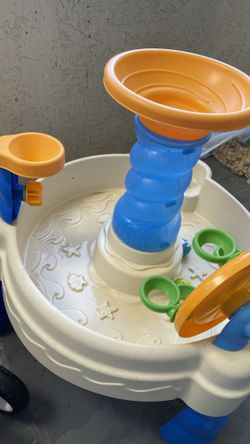 Little Tikes Kids Watertable